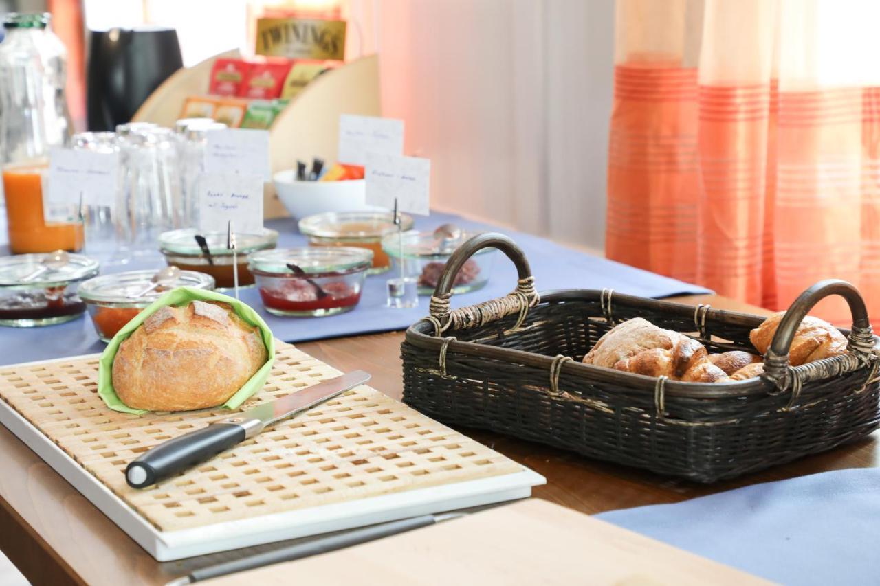 Hotel Loewen Niederuzwil 외부 사진